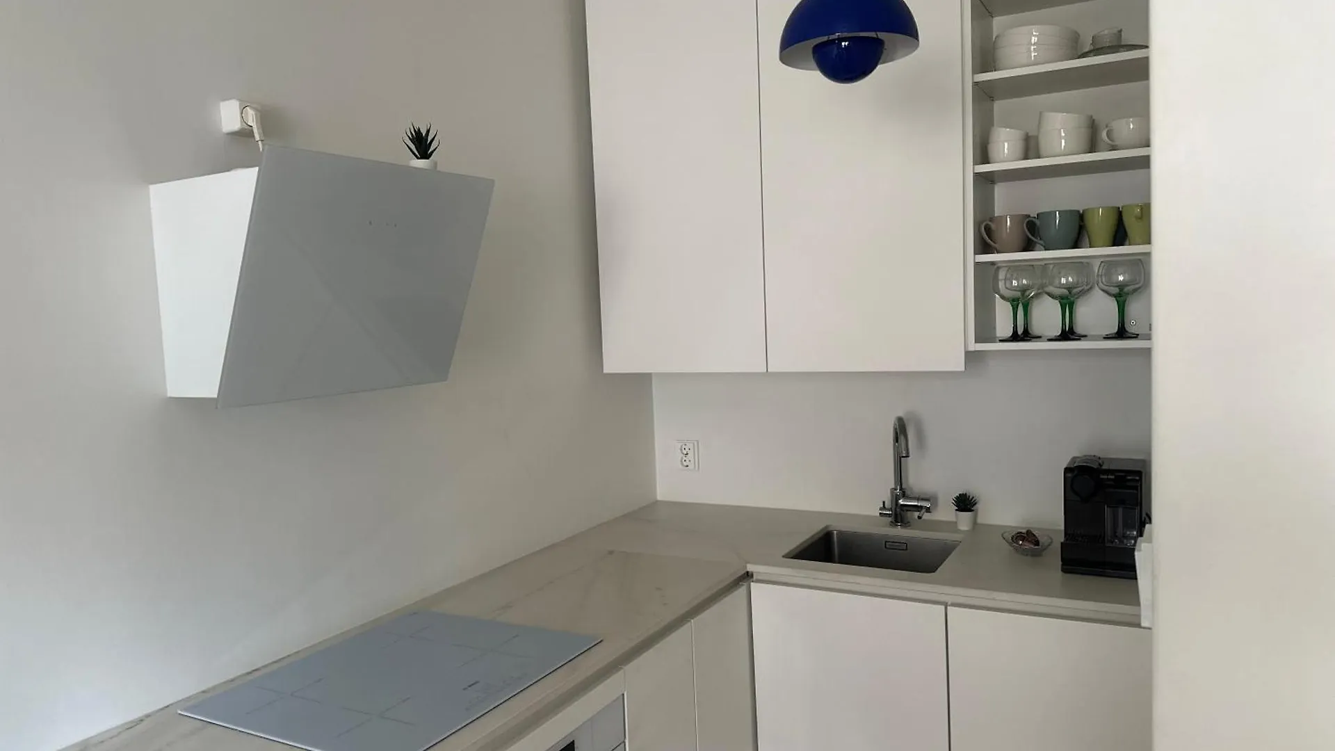 Nordic Urban Hideaway In Ullanlinna Helsinki